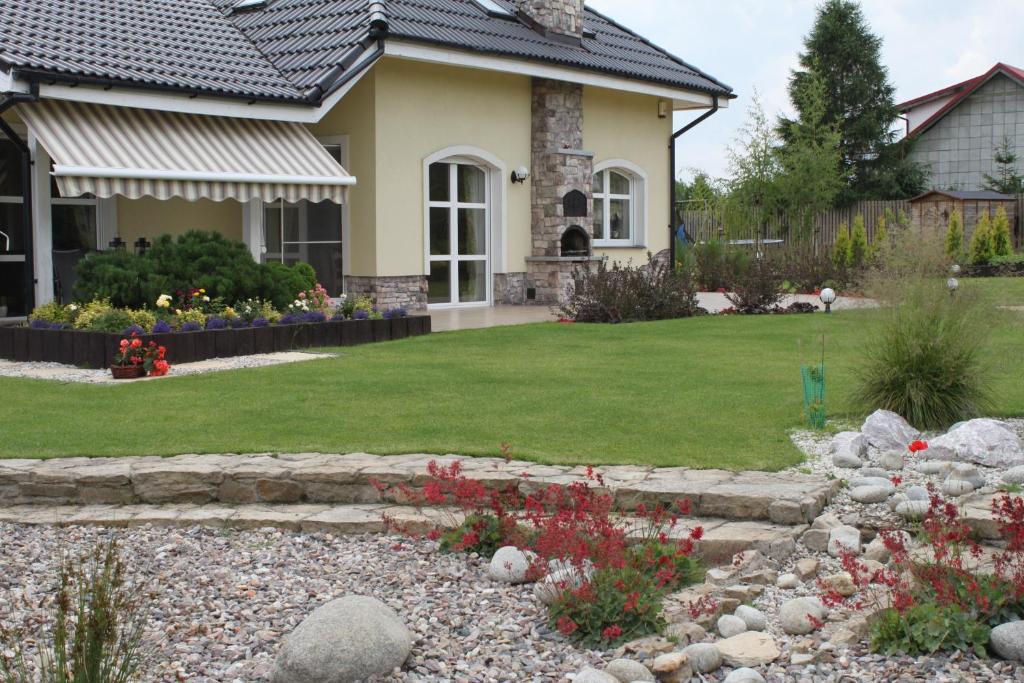 B&B Kamelia Komorniki  Dış mekan fotoğraf