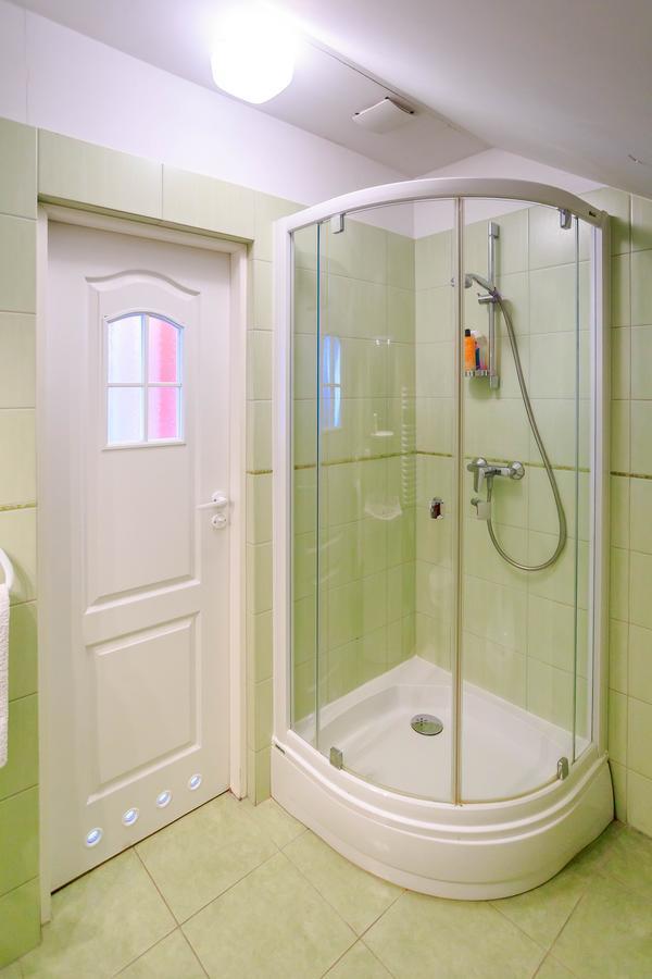 B&B Kamelia Komorniki  Dış mekan fotoğraf